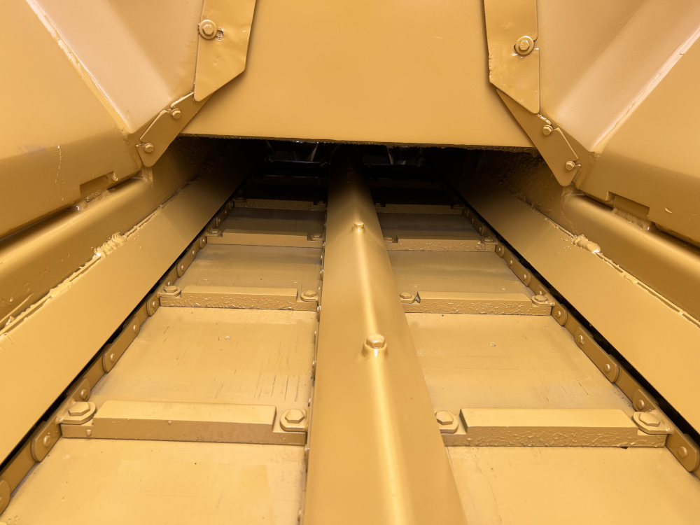 Usato 2014 Caterpillar AP 300D -138-