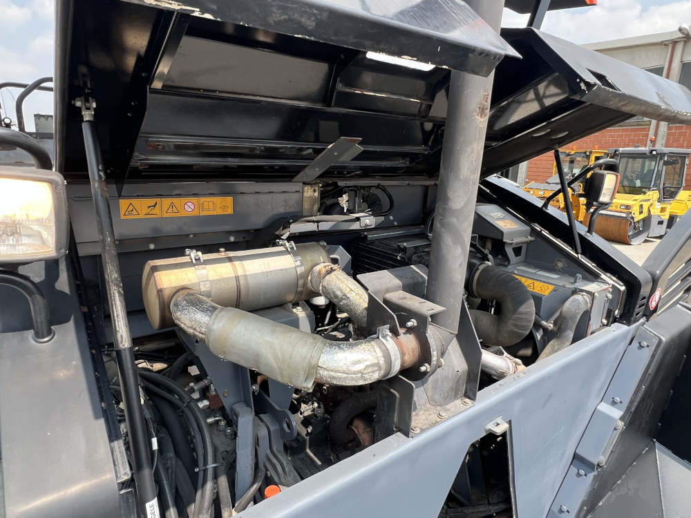 Usato 2016 Vogele S 1803-3i