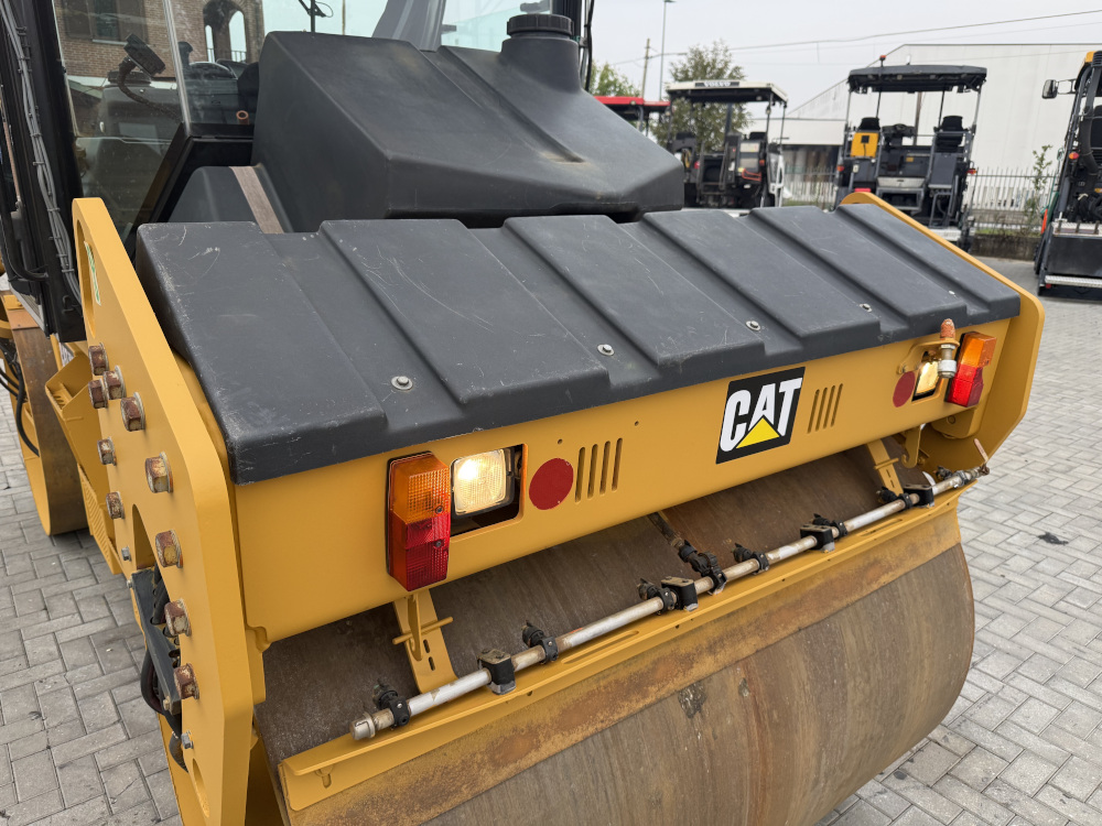 Usato 2014 Caterpillar CD 54B