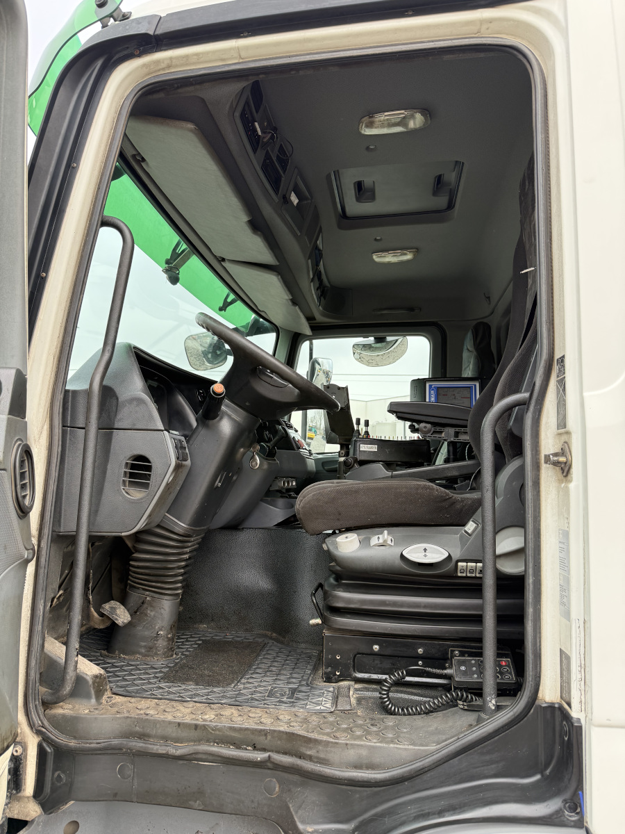 Usato 2008 Mercedes / Secmair 2536 / Chipsealer BCG 500