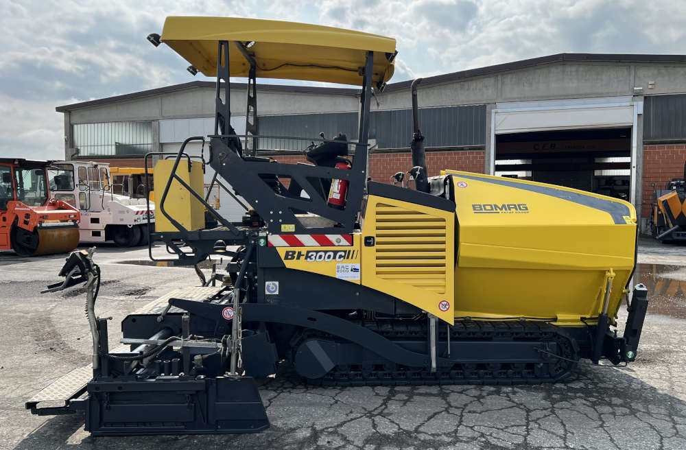 Usato 2011 Bomag BF 300C -1040-
