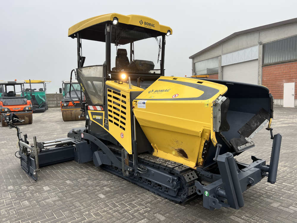 Usato 2019 Bomag BF 300 C-2