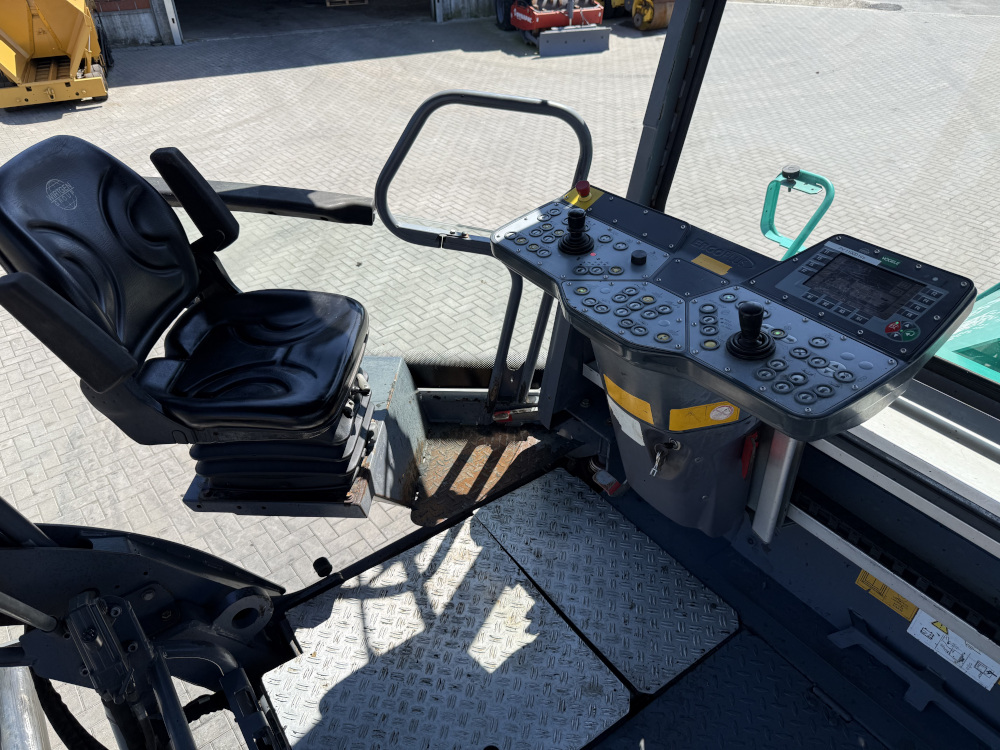 Usato 2015 Vogele Super 1800-3i