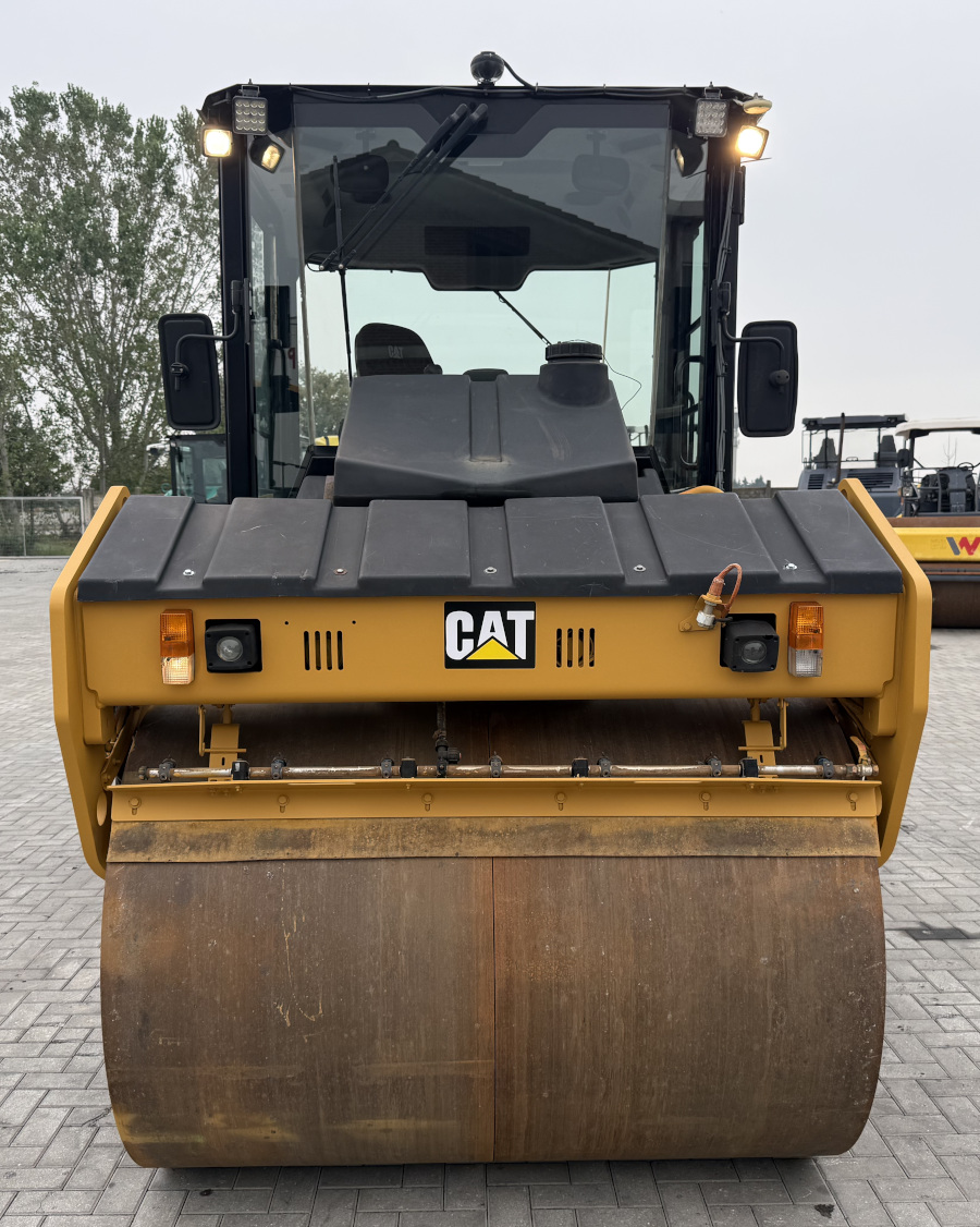 Usato 2014 Caterpillar CD 54B