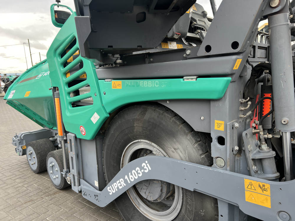 Usato 2017 Vogele S 1603-3i