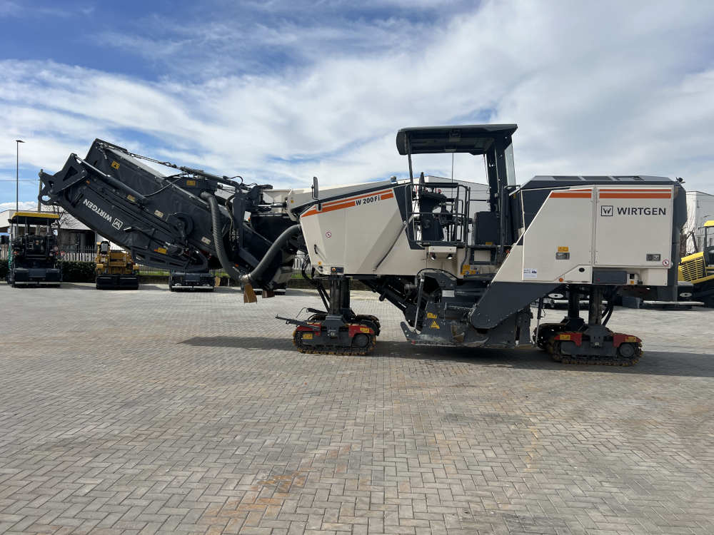 Usato 2019 Wirtgen W 200 Fi
