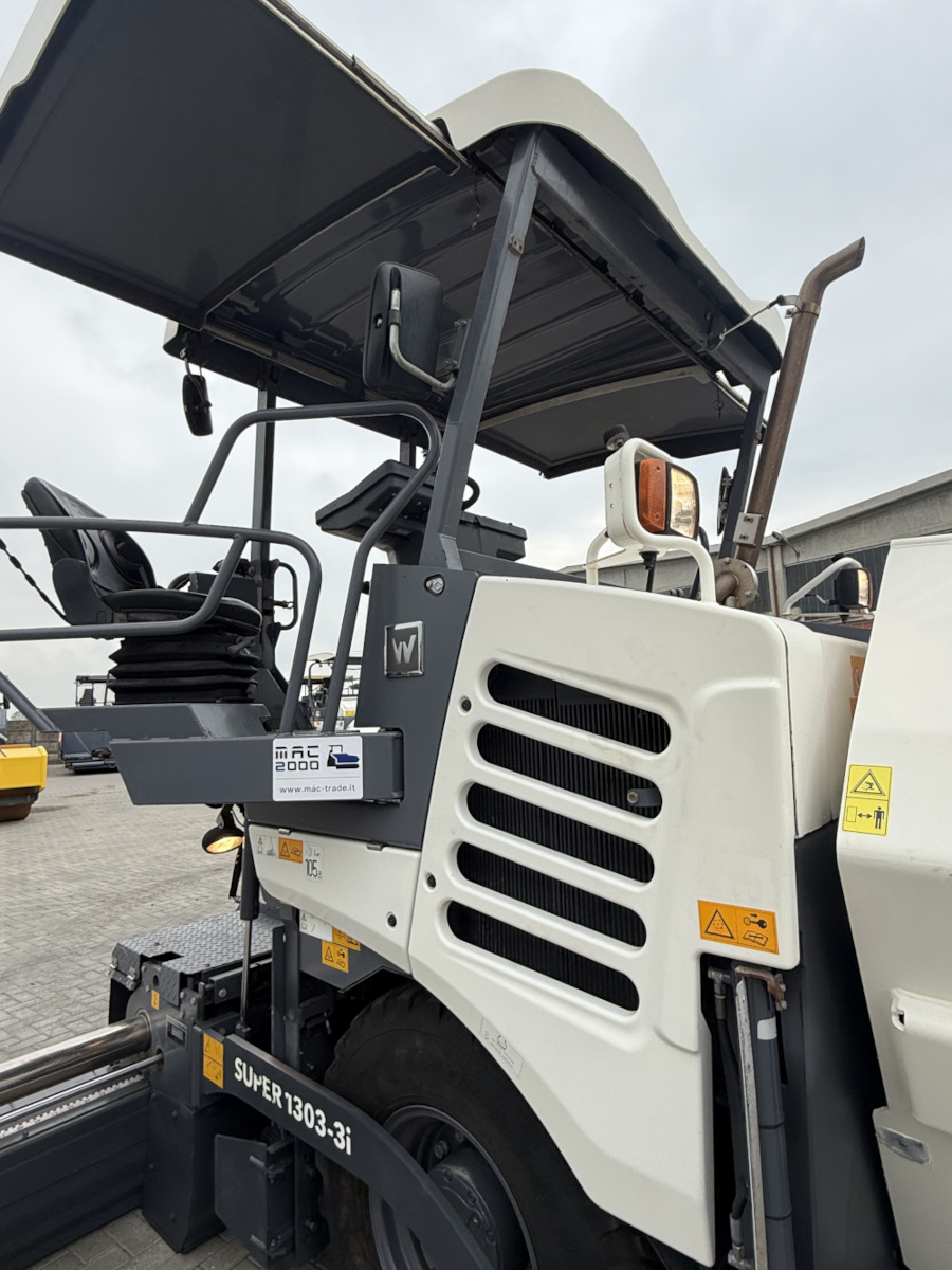 Usato 2021 Vogele S 1303-3i