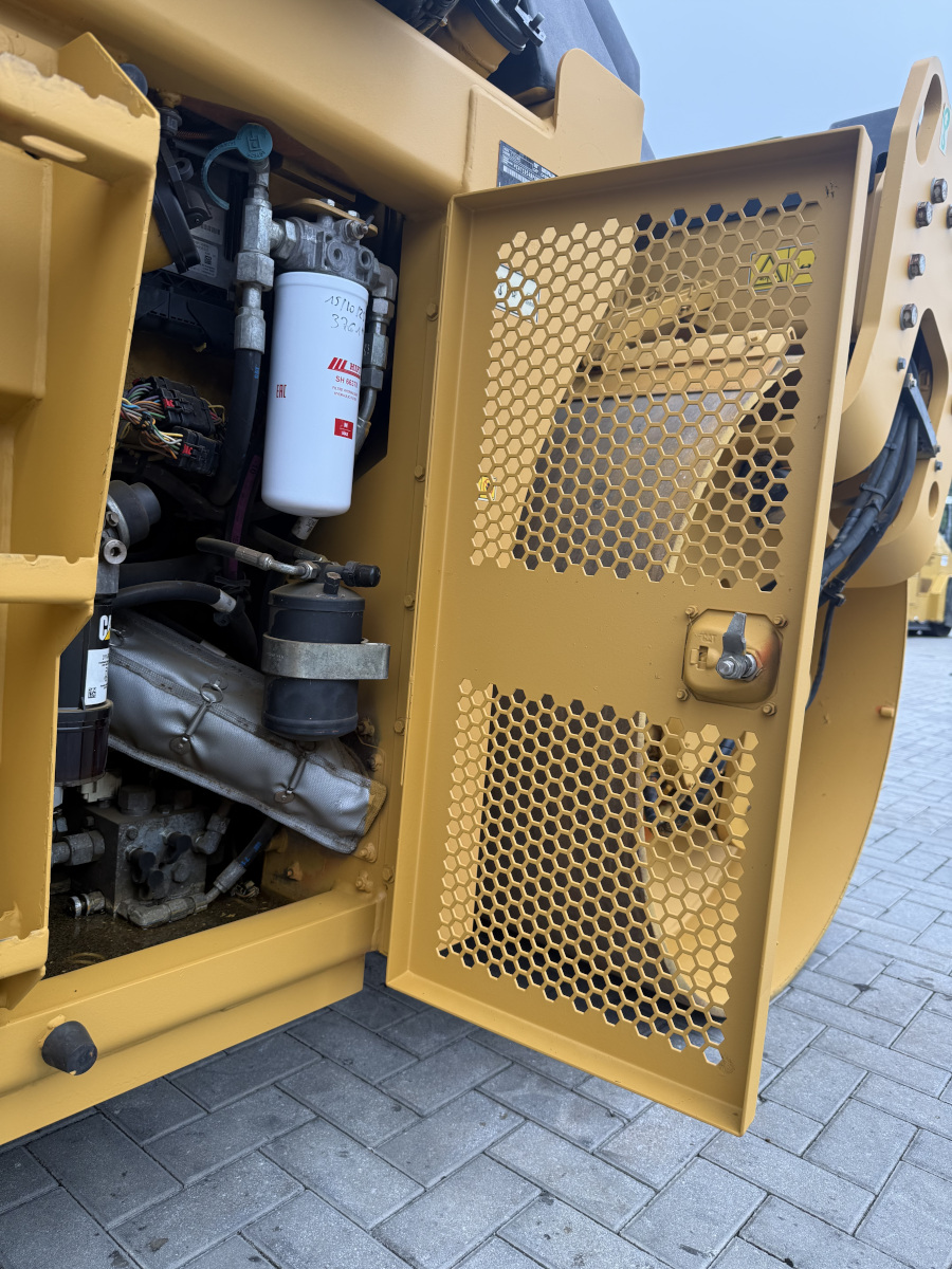 Usato 2014 Caterpillar CD 54B