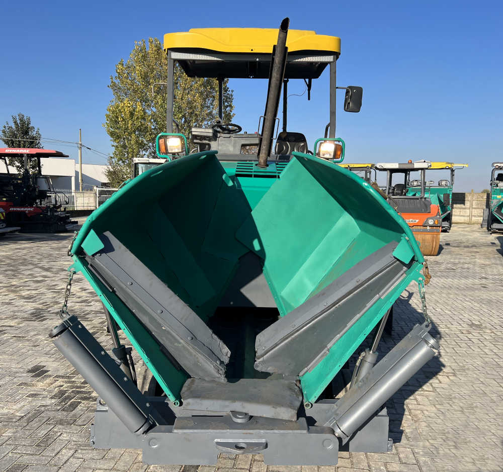 Usato 2014 Vogele S 1303-3i