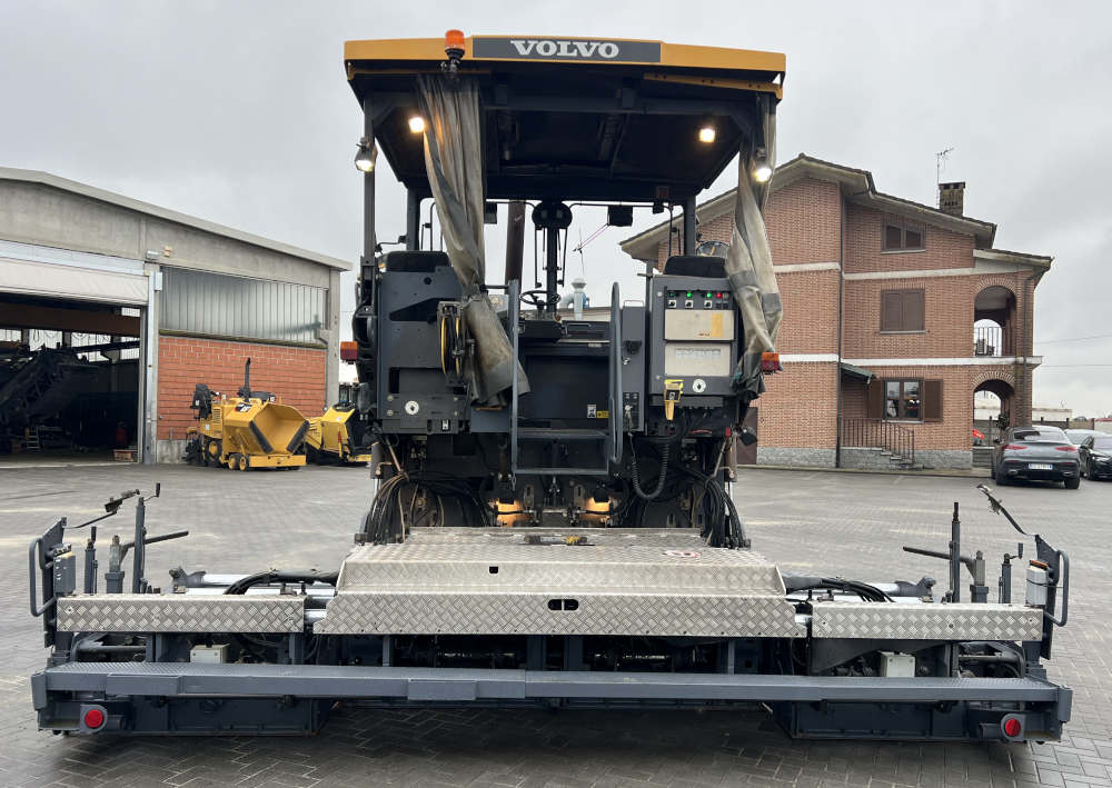 Usato 2014 Volvo P 6870C