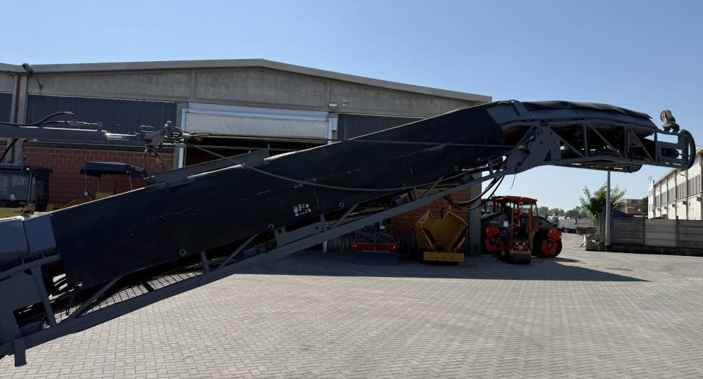 Usato 1997 Wirtgen W 1000F