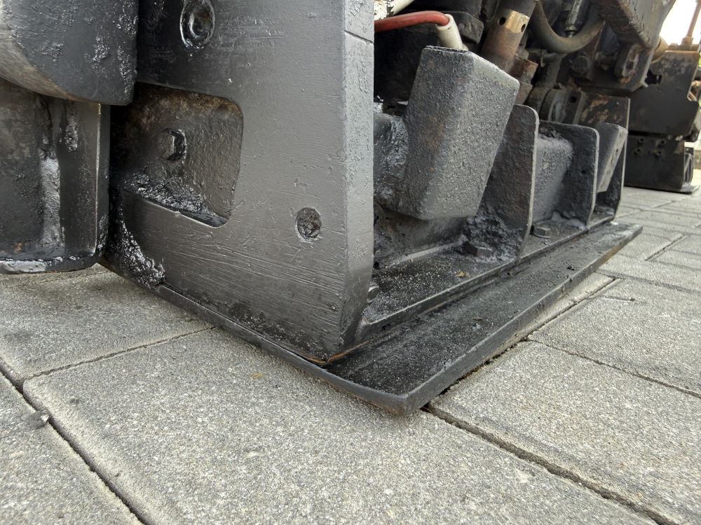 Usato 2007 Caterpillar BB 621C