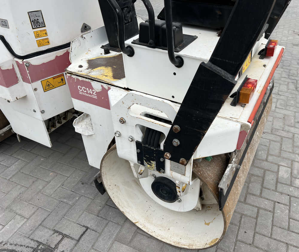 Usato 2004 Dynapac CC 142