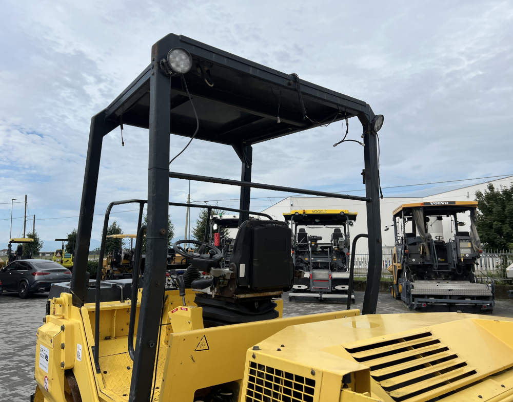 Usato 2004 Bomag BW 141 AD-2