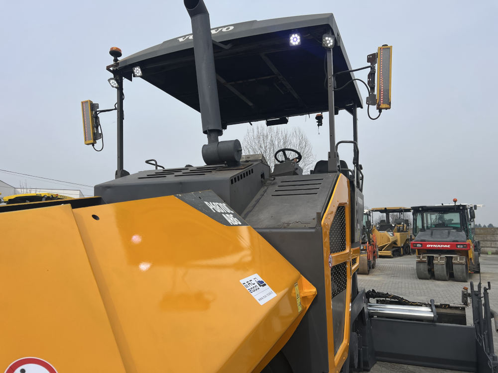 Usato 2015 Volvo P 6870C