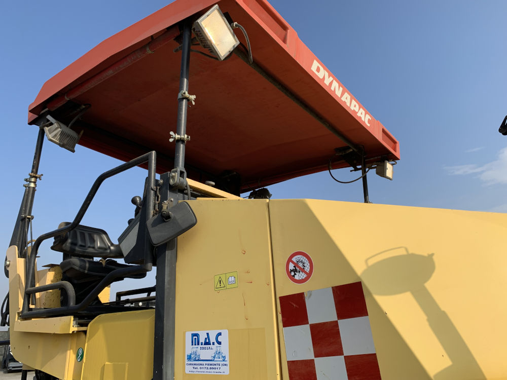 Usato 2003 Dynapac F 121 6W -278-