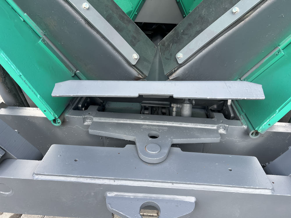 Usato 2016 Vogele S 1303-3i