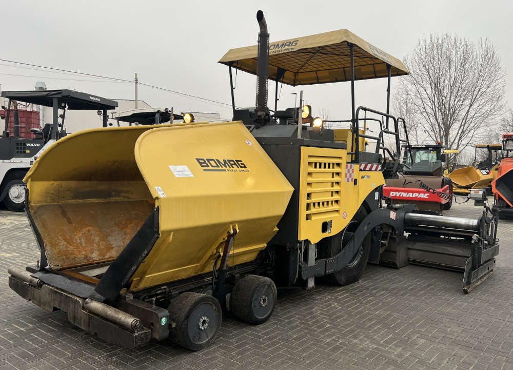 Usato 2009 Bomag BF 691P