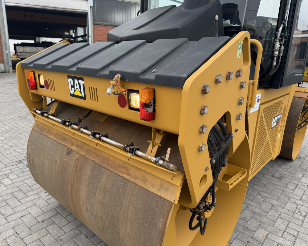 Usato 2014 Caterpillar CD 54B