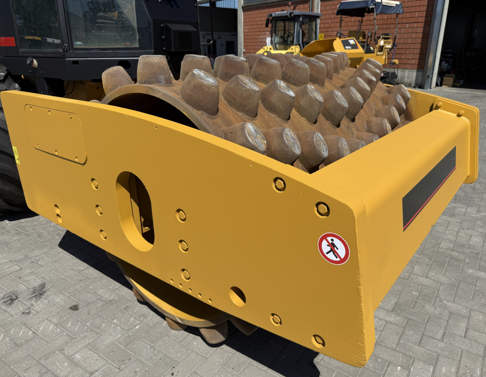 Usato 2010 Caterpillar CP 74
