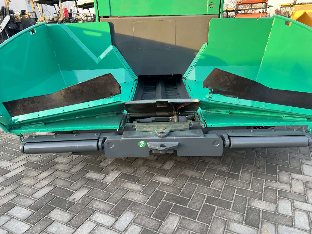 Usato 2014 Vogele S 1303-3i