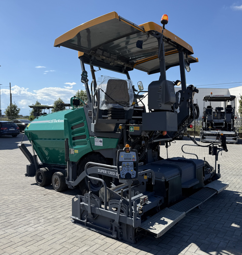 Usato 2018 Vogele S 1303-3i