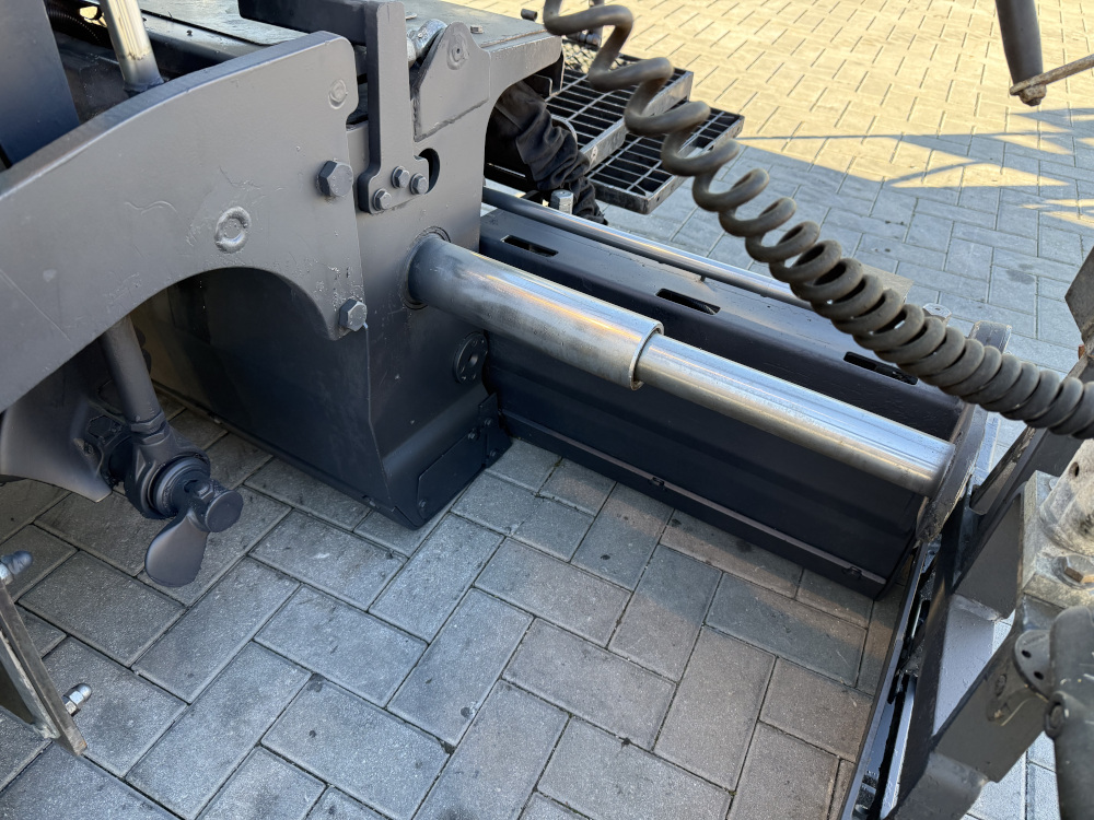 Usato 2014   Bomag BF 223C