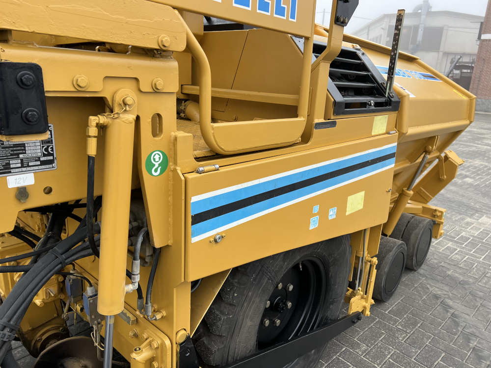 Usato 2005 Bitelli BB 730