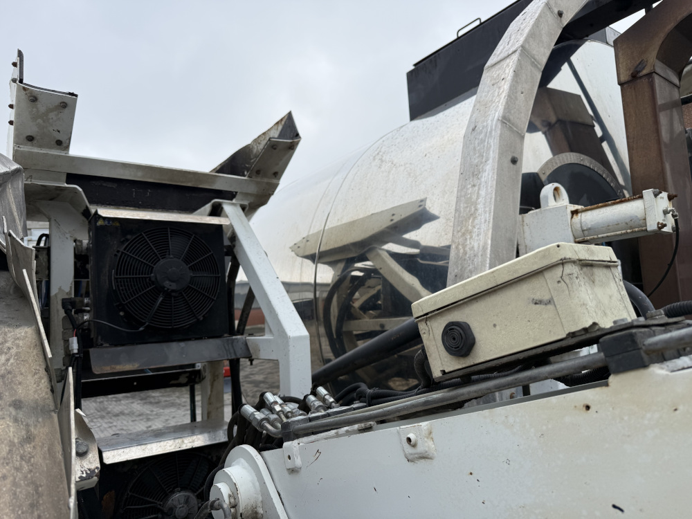 Usato 2008 Mercedes / Secmair 2536 / Chipsealer BCG 500