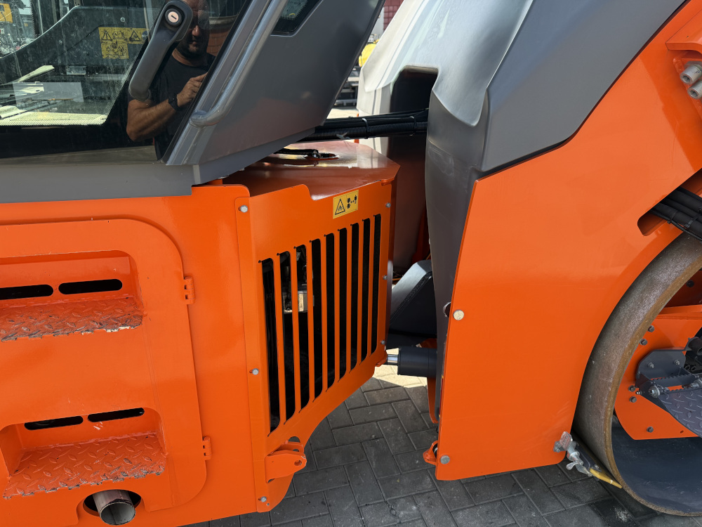 Usato 2021 Hamm HD+ 90i VV