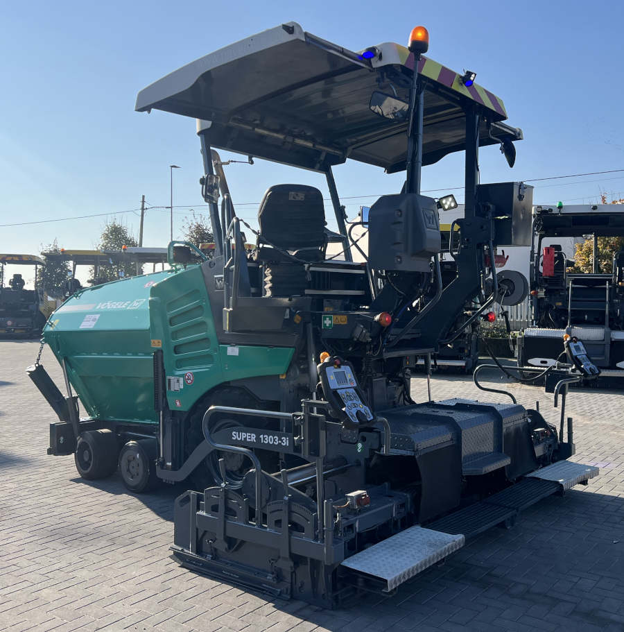 Usato 2018 Vogele S 1303-3i