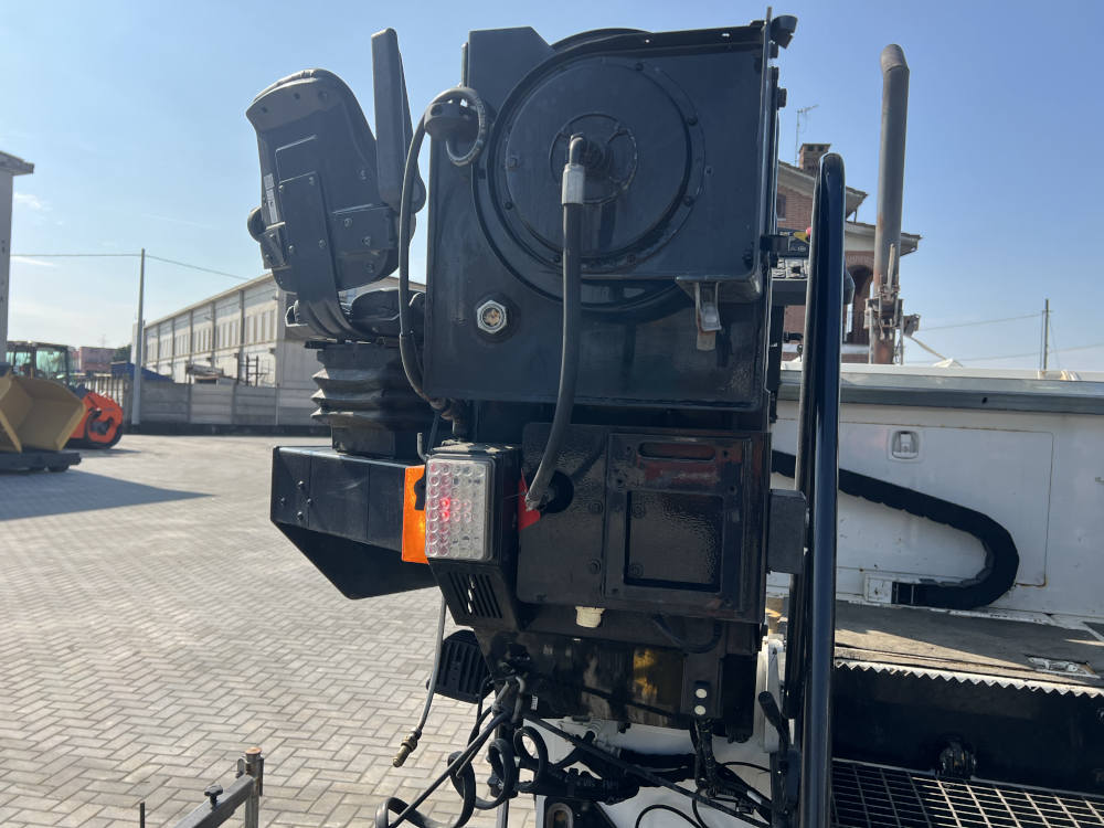 Usato 2016 Caterpillar AP 355F