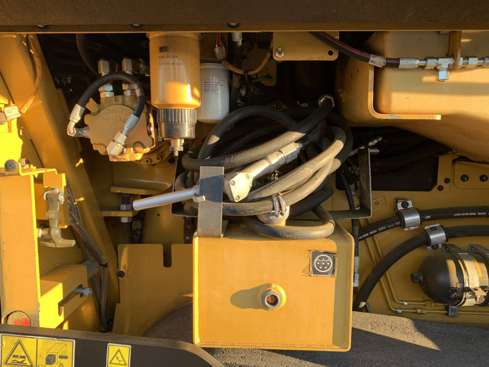 Usato 2013 Caterpillar AP 555E