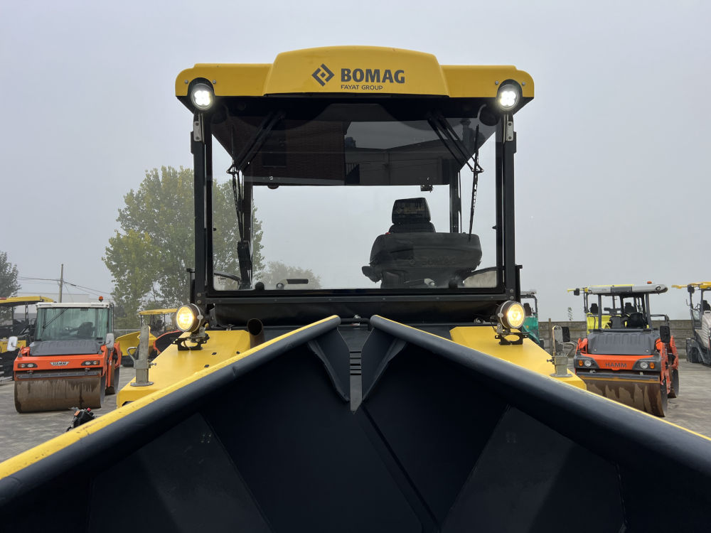 Usato 2019 Bomag BF 300 C-2