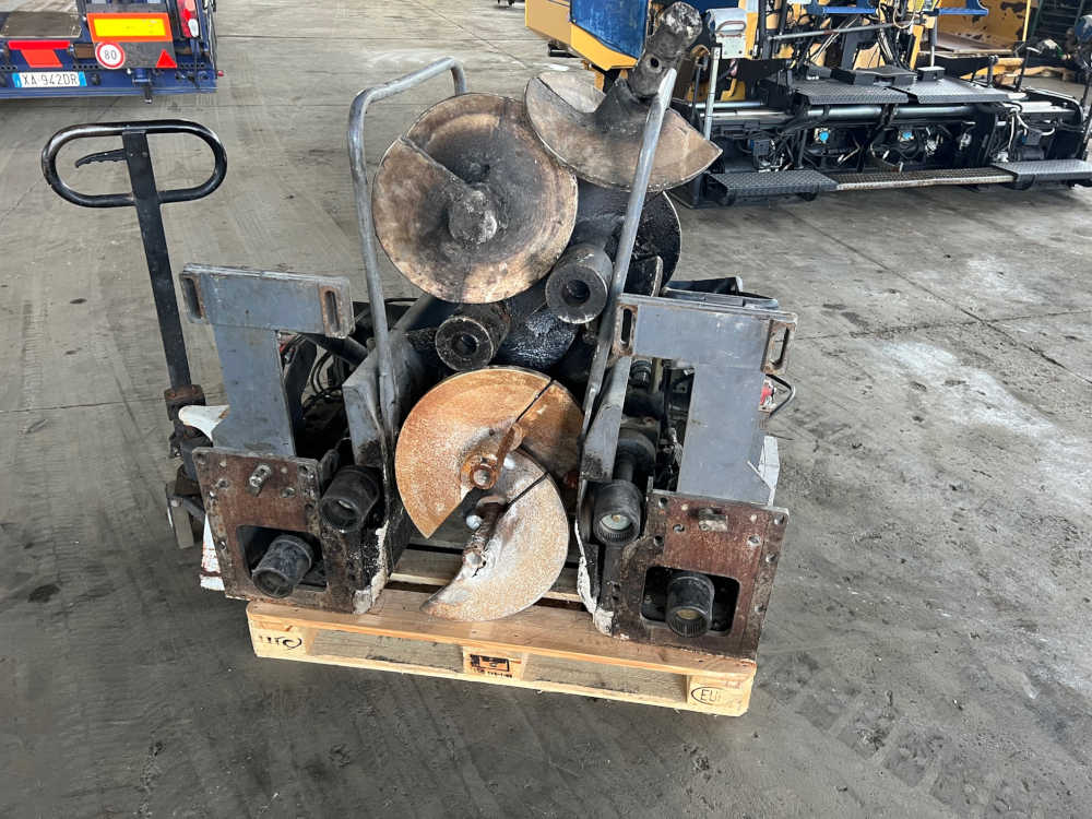 Usato 2010 Vogele S 1600-2