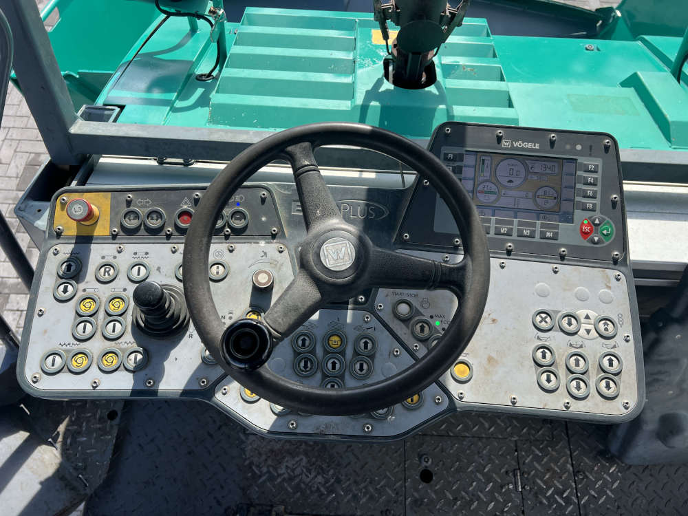 Usato 2016 Vogele S 1303-3i