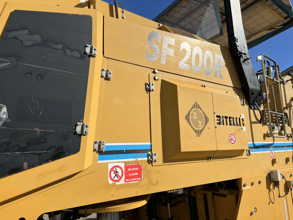 Usato 2003 Bitelli SF 200R -002-