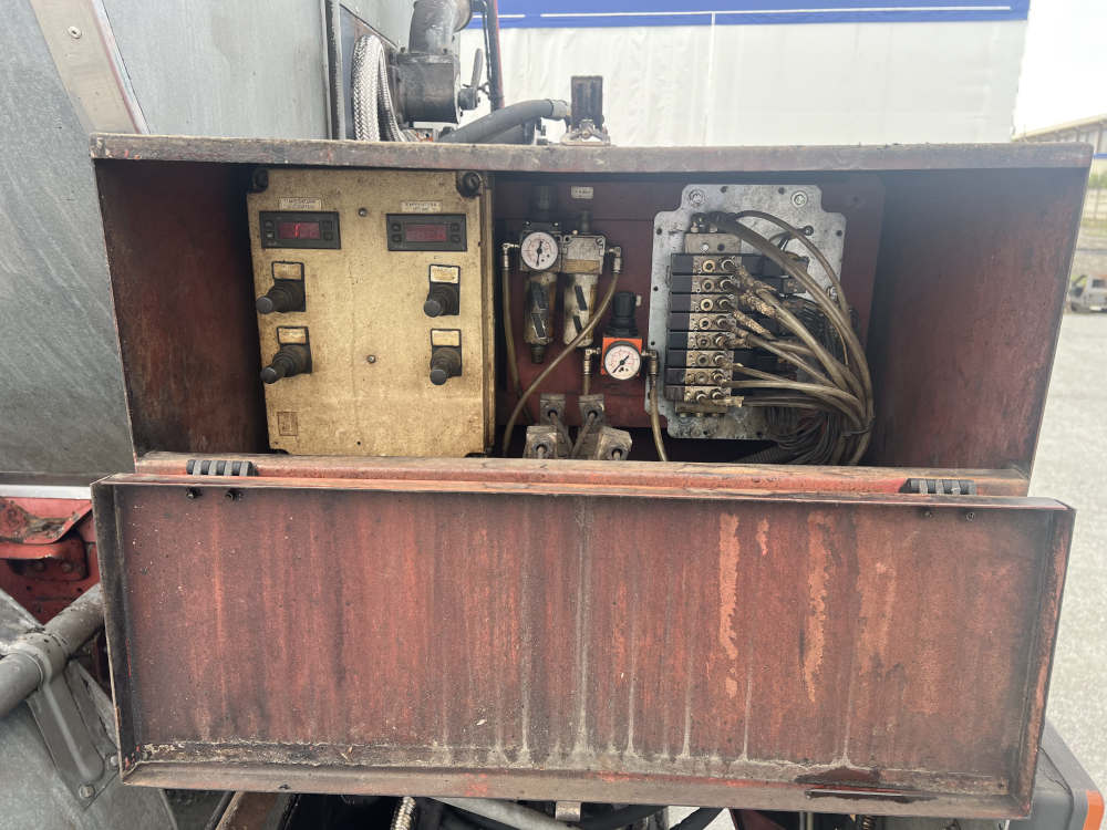 Usato 2004 Massenza B 8 B23 HY-EX