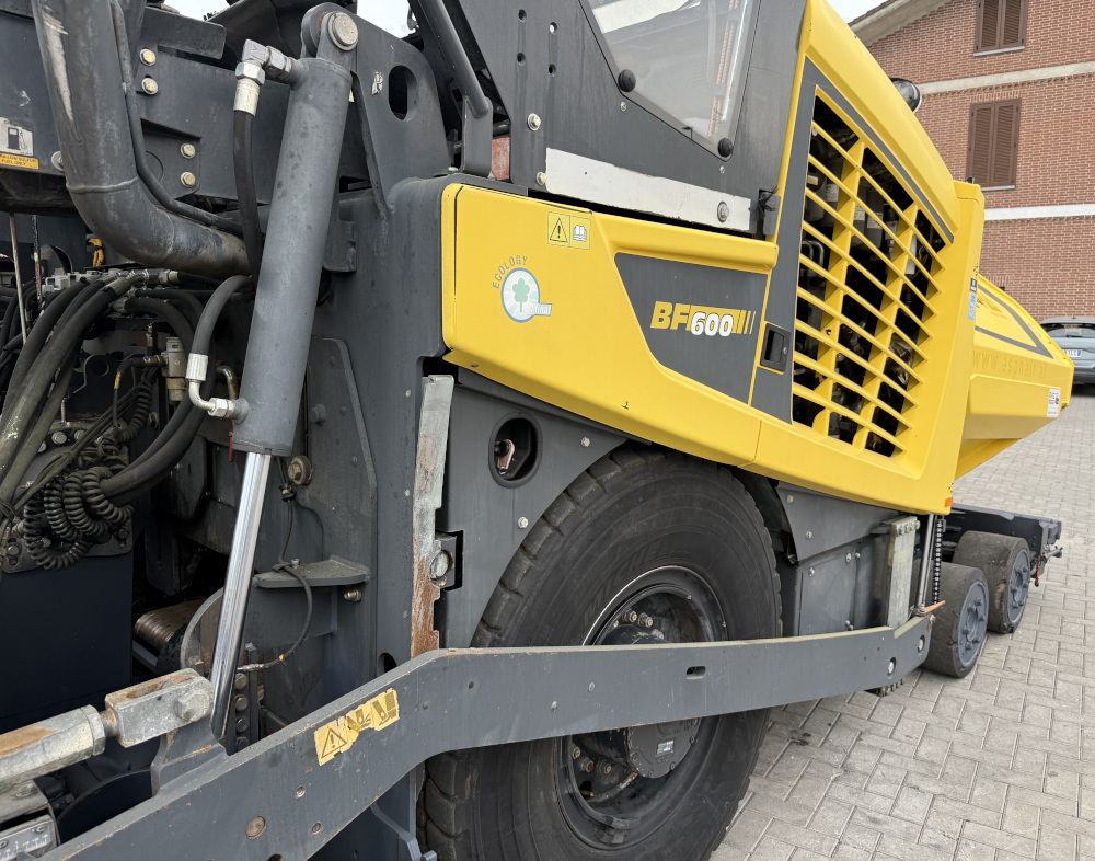 Usato 2016 Bomag BF 600P-2