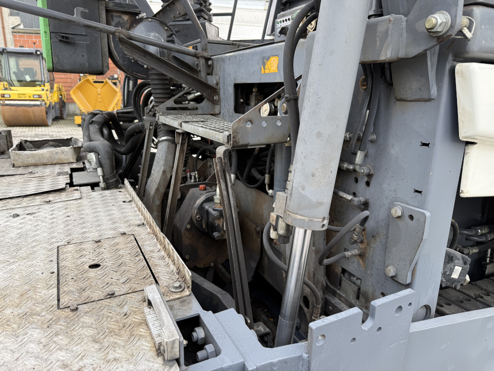 Usato 2013 Vogele S 1800-2