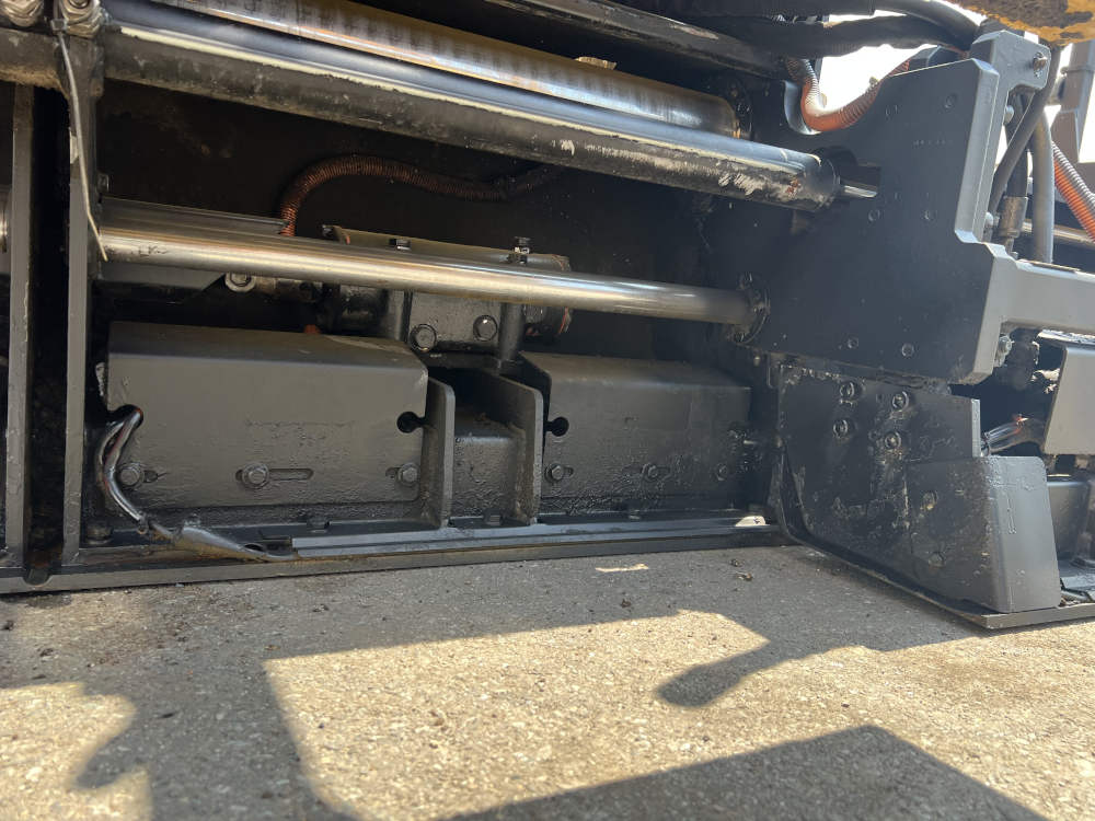 Usato 2012 Caterpillar AP 255E