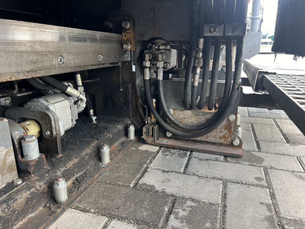 Usato 2016 Vogele S 1303-3i