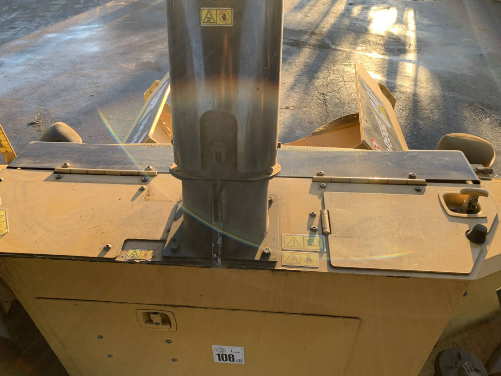 Usato 2013 Caterpillar AP 555E