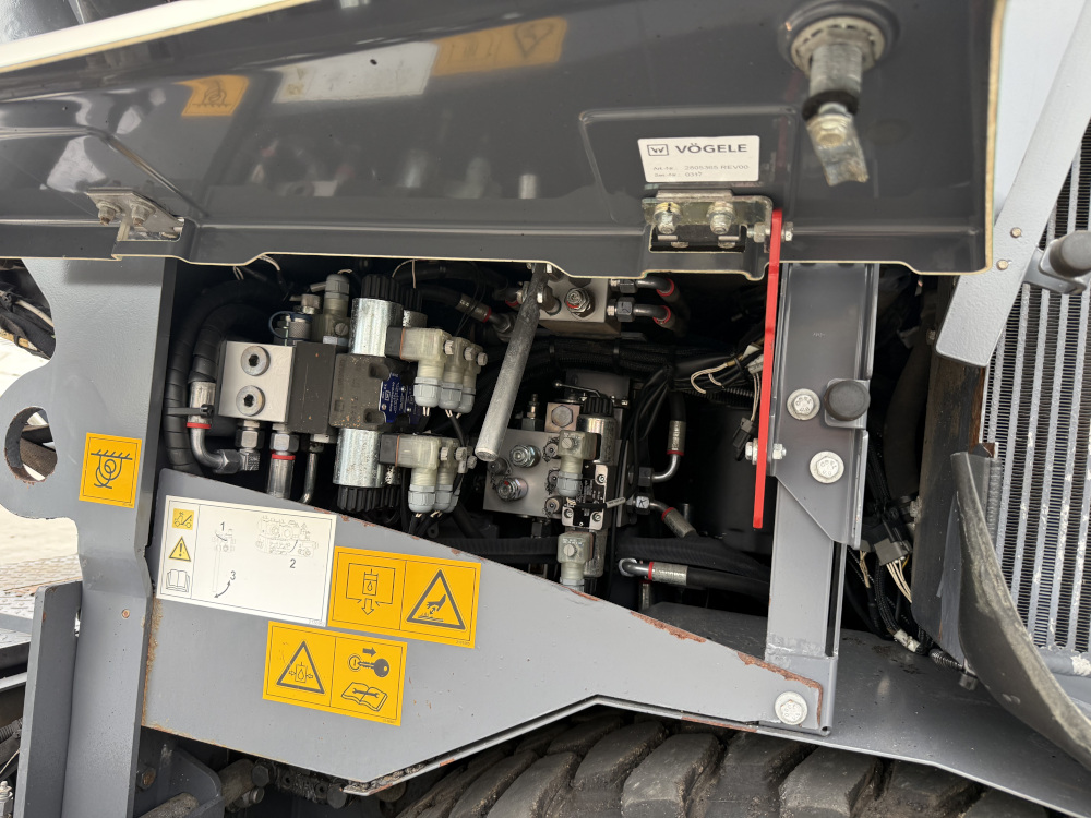 Usato 2021 Vogele S 1303-3i