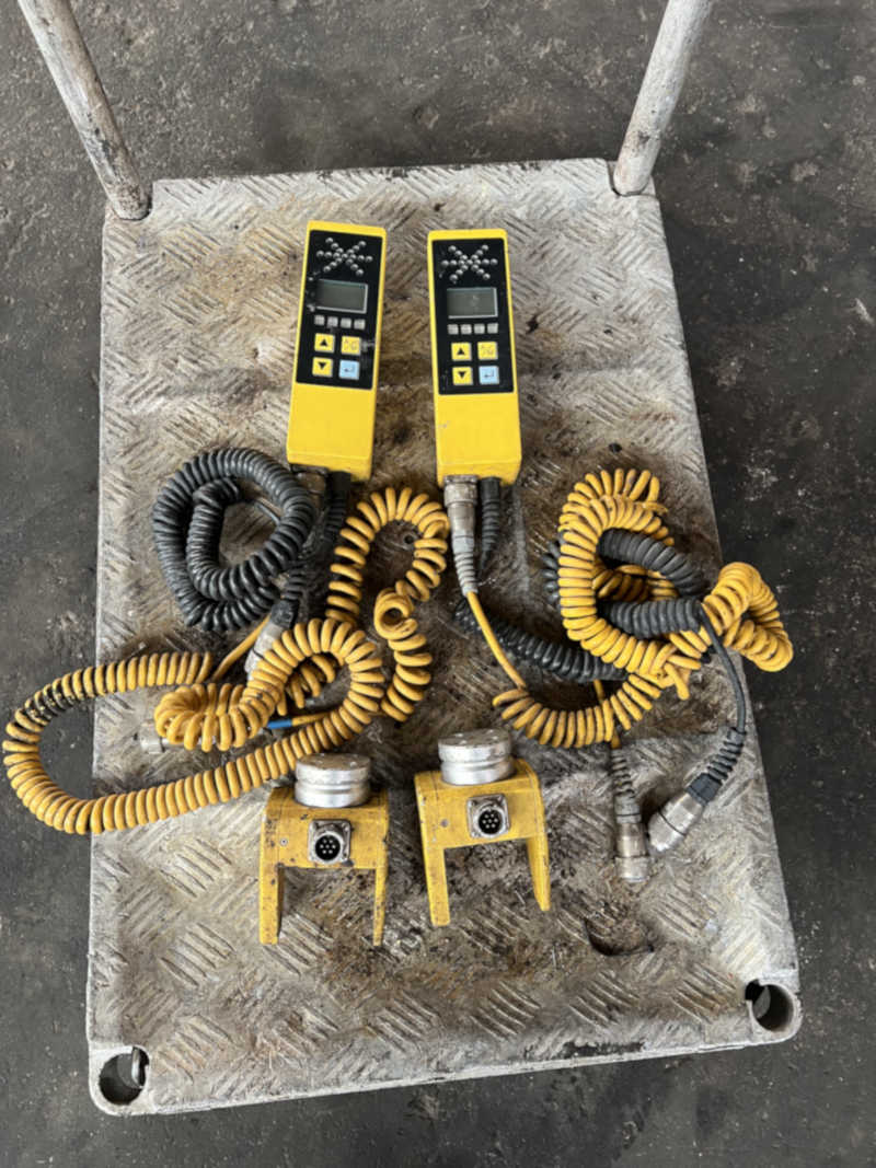 Usato 2016 Caterpillar AP 355F