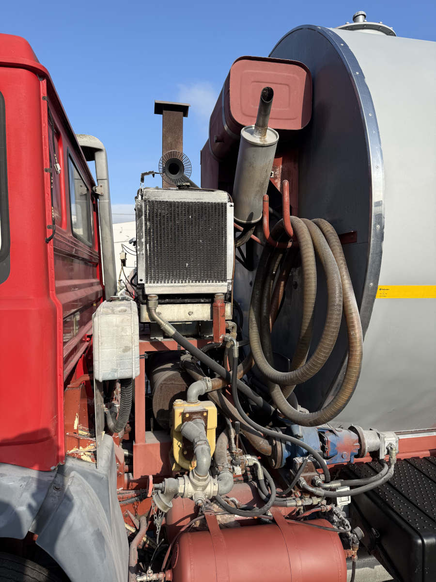 Usato 2004 Massenza B 8 B23 HY-EX