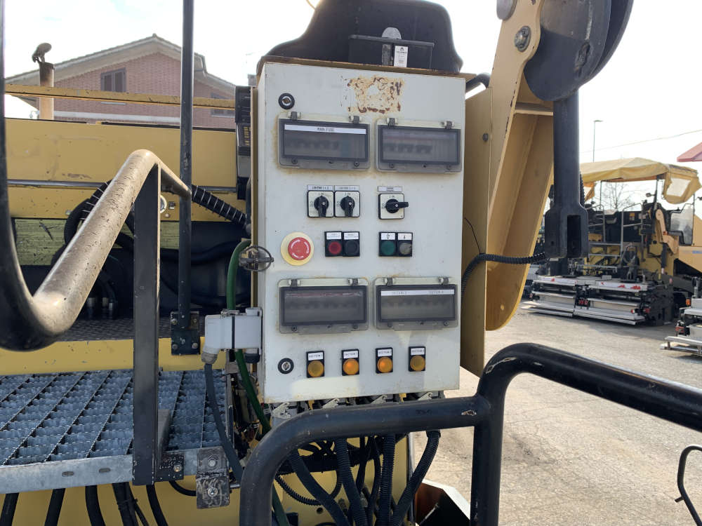 Usato 2003 Dynapac F 121 6W -278-