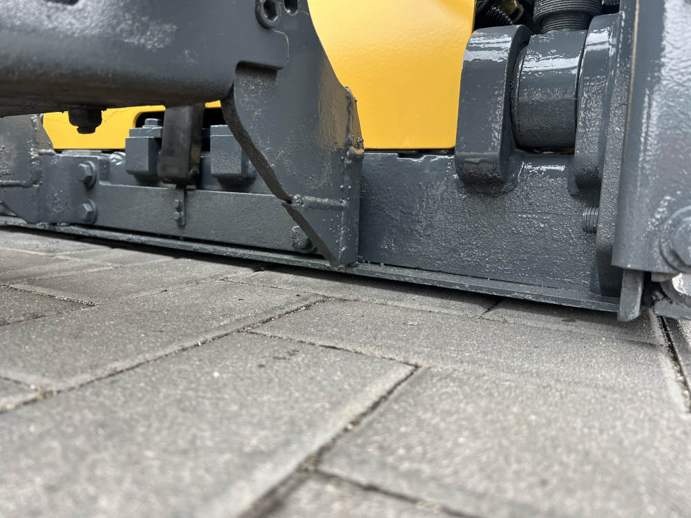 Usato 2016 Bomag BF 300 P-2