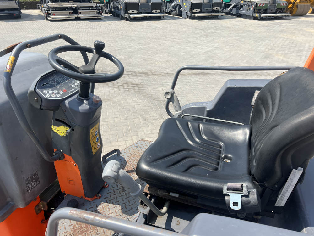 Usato 2010 Hamm HD 14 VV