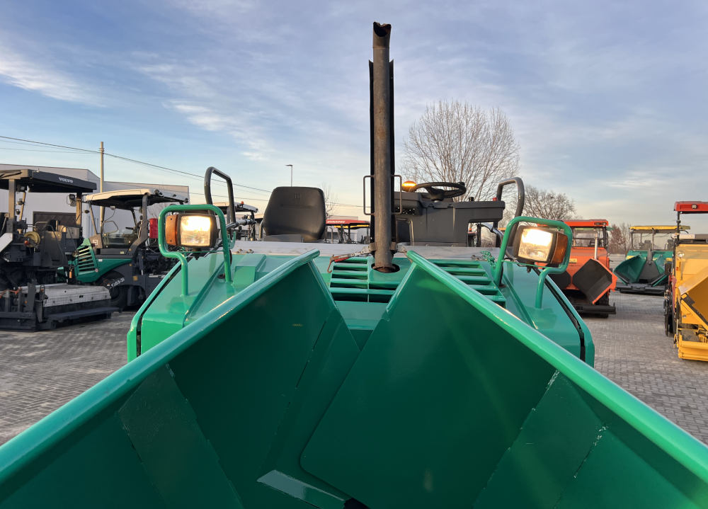 Usato 2014 Vogele S 1303-3i